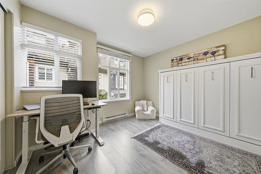 8529 Jellicoe Street Vancouver, BC - 11