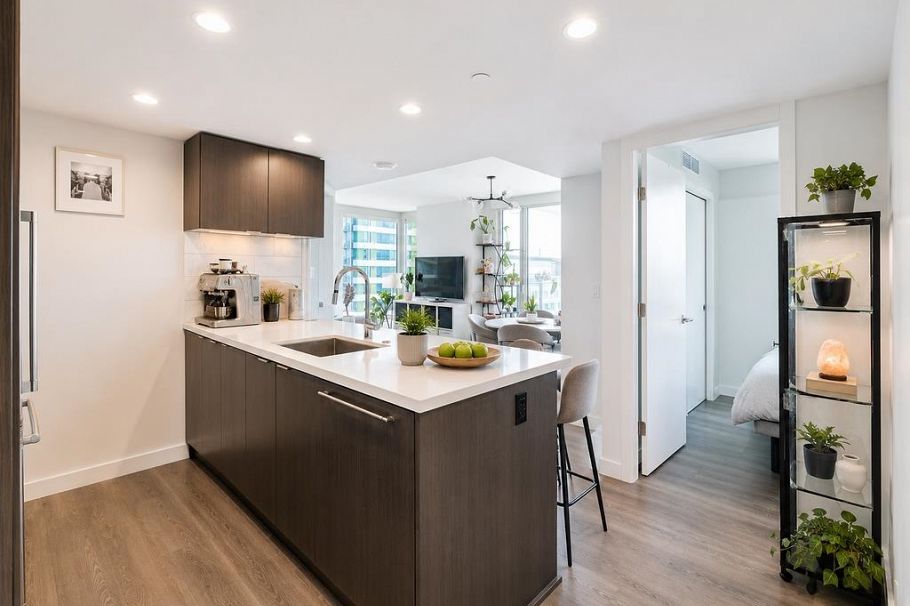 2907 8189 Cambie Street Vancouver, BC - 8