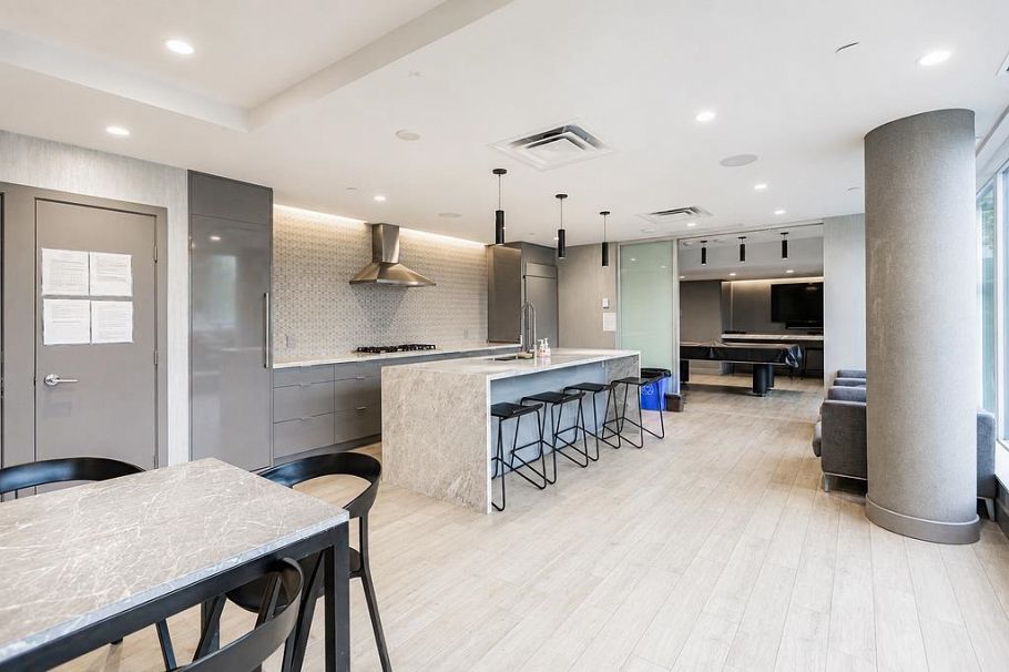 2907 8189 Cambie Street Vancouver, BC - 27