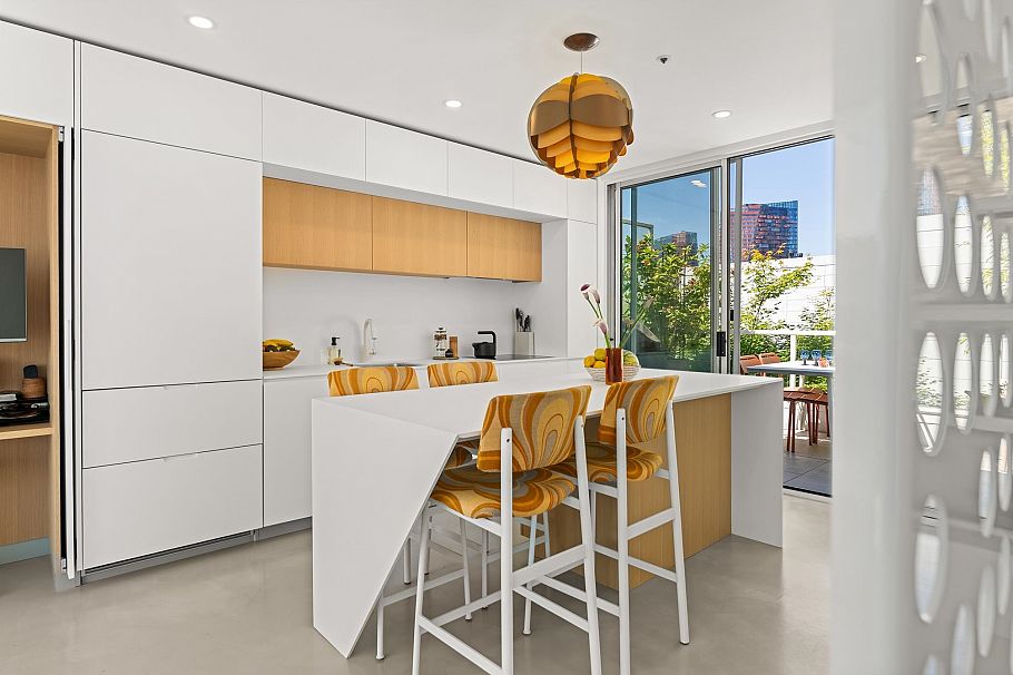 6 1650 W 1st Avenue Vancouver, BC - 8