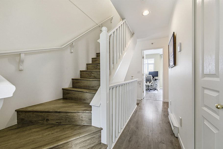 8529 Jellicoe Street Vancouver, BC - 15