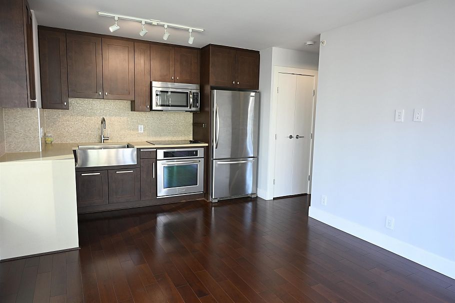 1403 888 Homer Street Vancouver, BC - 4