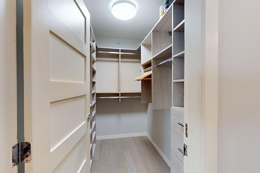 505 833 Homer Street Vancouver, BC - 12