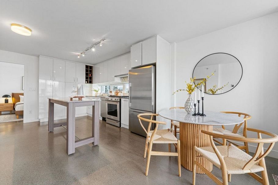 231 E Pender Street Vancouver, BC - 7