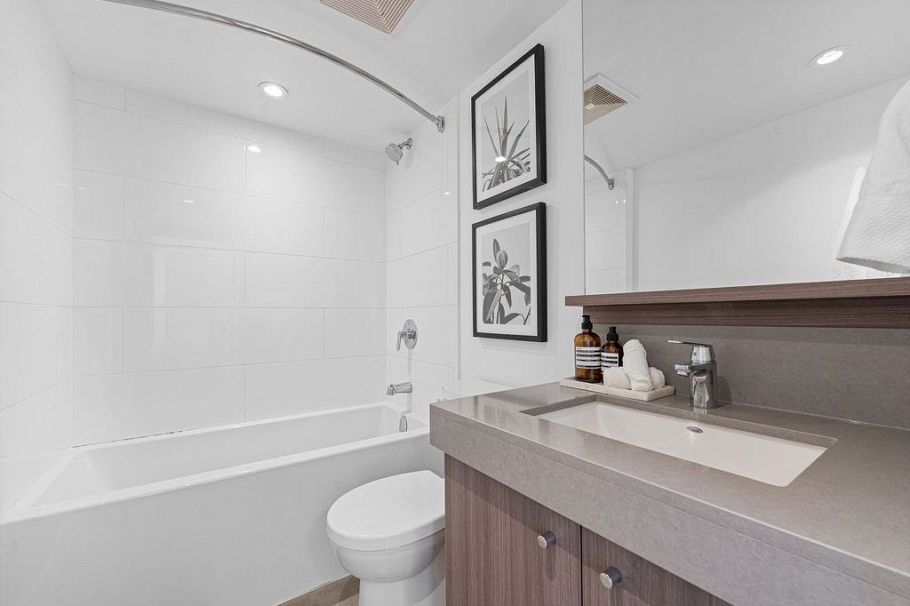 231 E Pender Street Vancouver, BC - 20