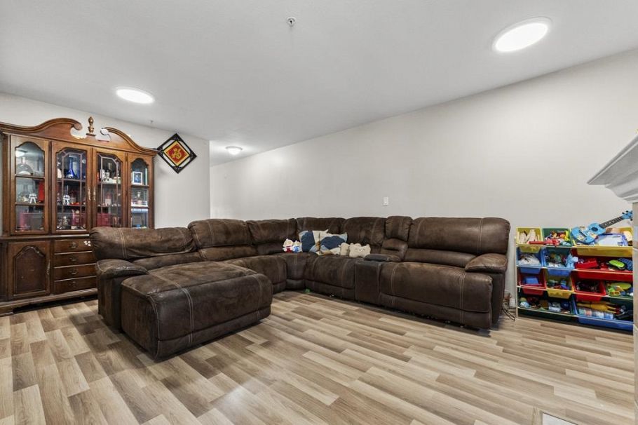 203 5625 Senlac Street Vancouver, BC - 18