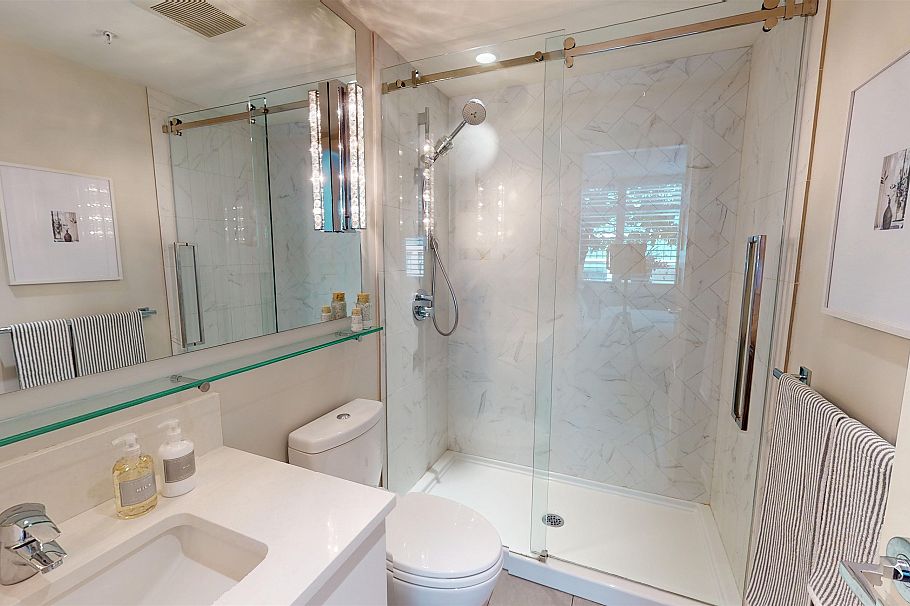 505 833 Homer Street Vancouver, BC - 9