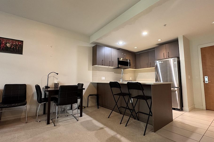 301 5983 Gray Avenue Vancouver, BC - 8