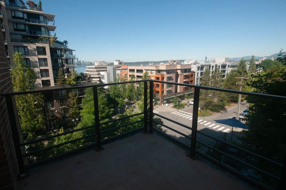 606 170 W 1ST STREET, North Vancouver BC V7M 3P2 North Vancouver, BC - 7