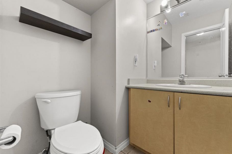 203 5625 Senlac Street Vancouver, BC - 14
