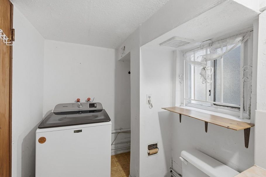 1016 E 18th Avenue Vancouver, BC - 19