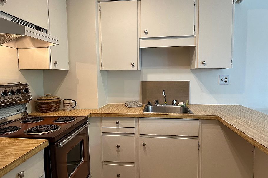 715 1445 Marpole Avenue Vancouver, BC - 7