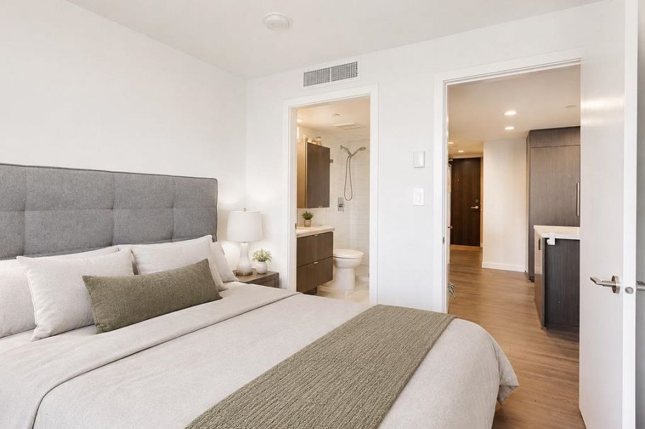 2907 8189 Cambie Street Vancouver, BC - 10