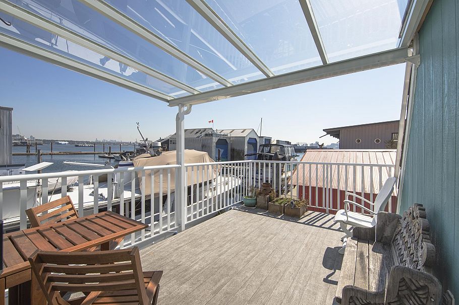 A23 415 W Esplanade Avenue North Vancouver, BC - 19