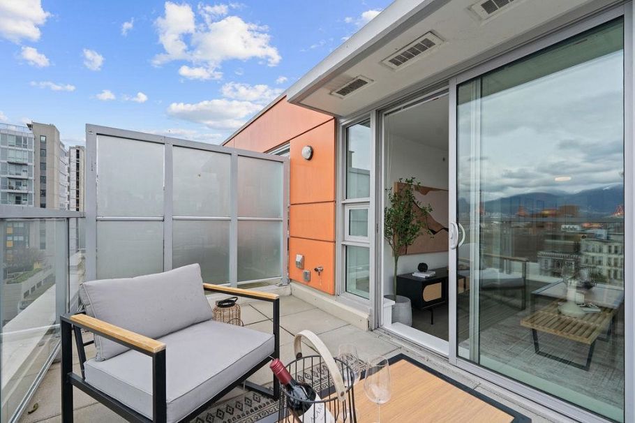 231 E Pender Street Vancouver, BC - 27