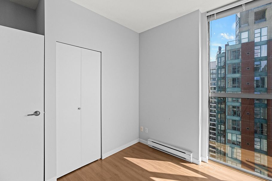 2505 928 Richards Street Vancouver, BC - 18