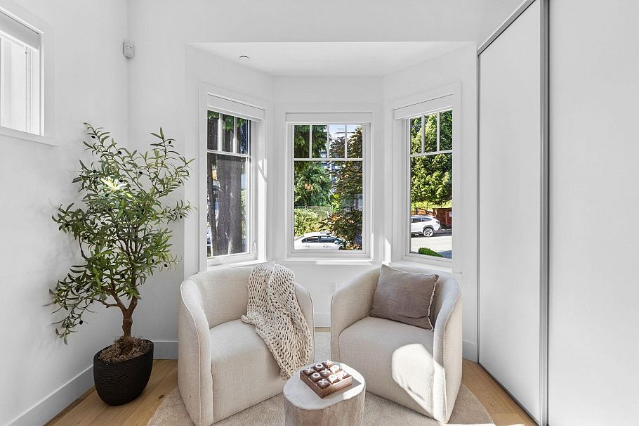 2518 W 3rd Avenue Vancouver, BC - 7