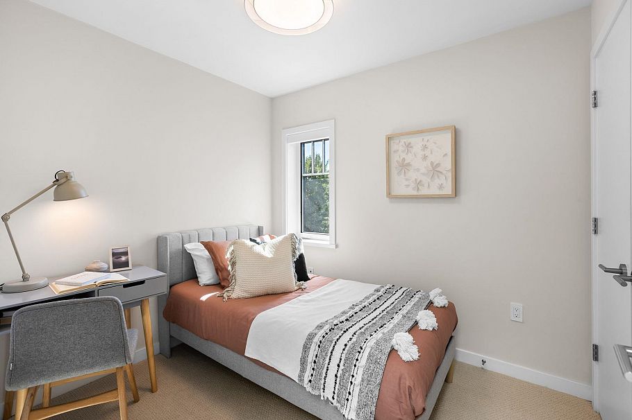 2518 W 3rd Avenue Vancouver, BC - 19