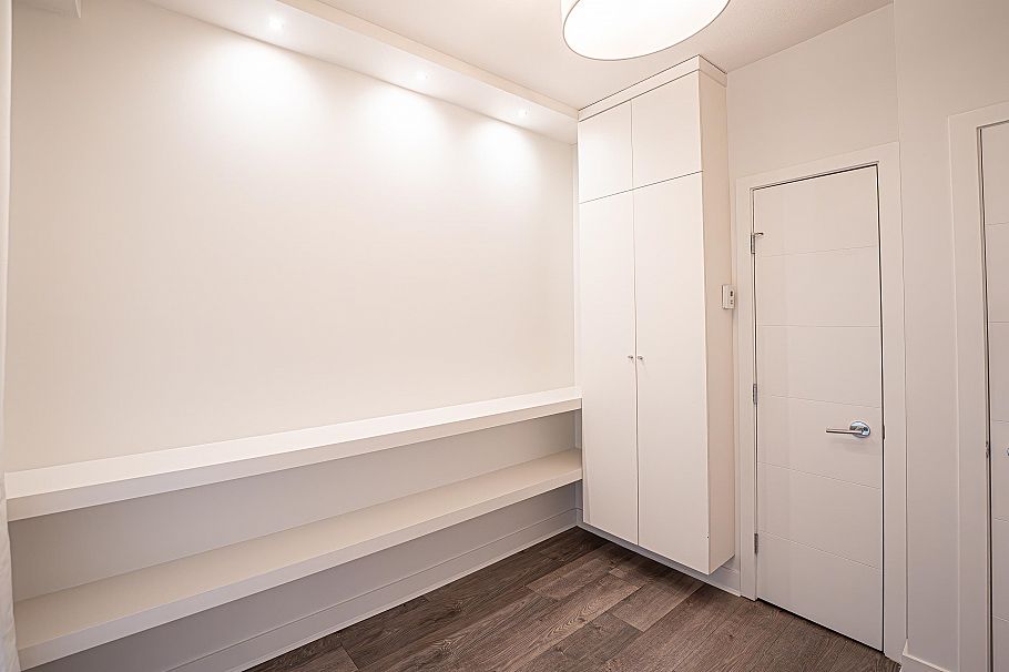 105 733 W 3rd Street North Vancouver, BC - 16