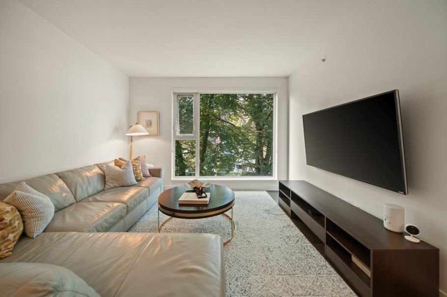 702 7228 Adera Street Vancouver, BC - 6
