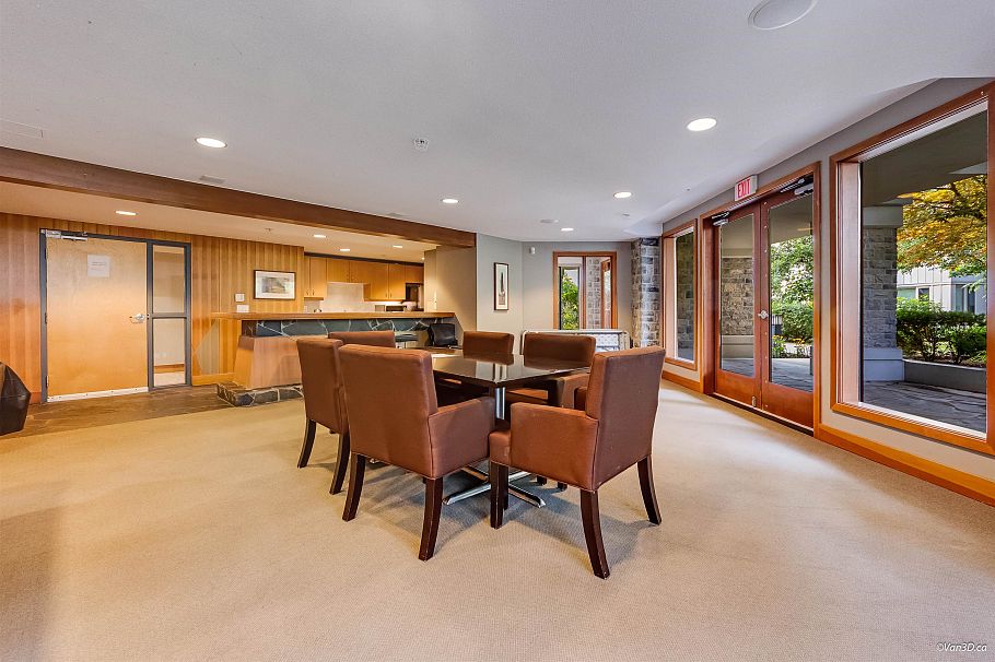 319 580 Raven Woods Drive North Vancouver, BC - 37