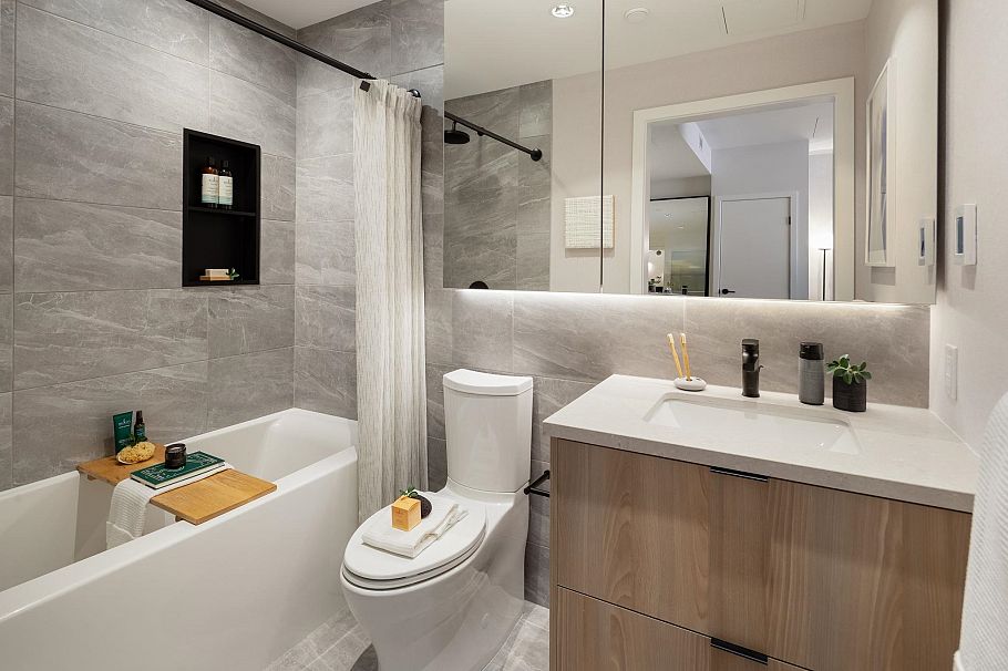 626 8633 River District Crossing Vancouver, BC - 3