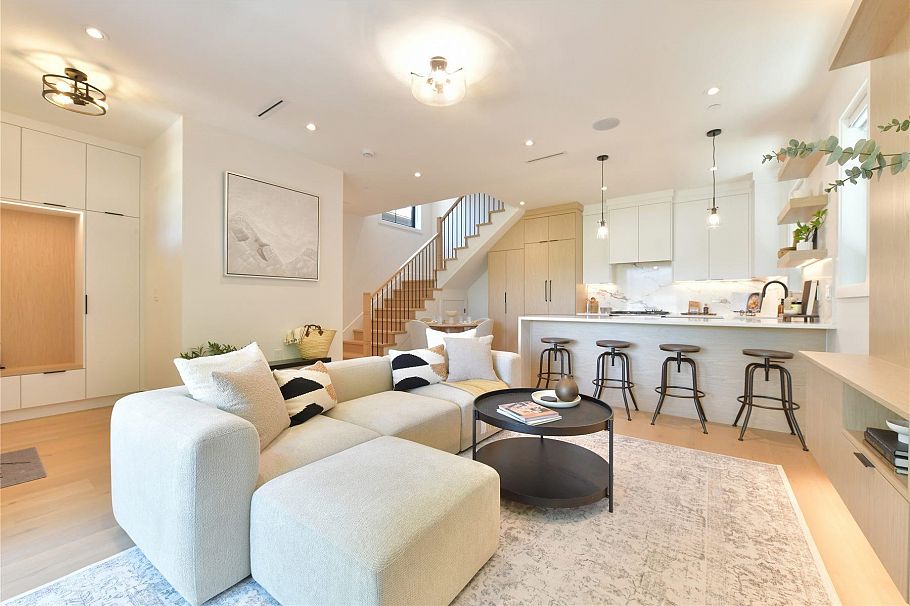 1 2682 Napier Street Vancouver, BC - 6