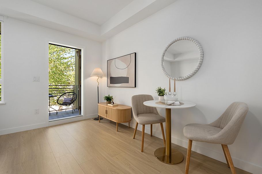 306 2450 Garden Drive Vancouver, BC - 3