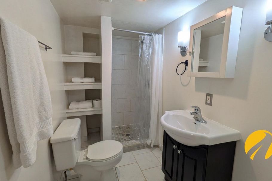 xx1 W 20TH AVENUE, Vancouver BC V5Z 1Y3 Vancouver, BC - 7