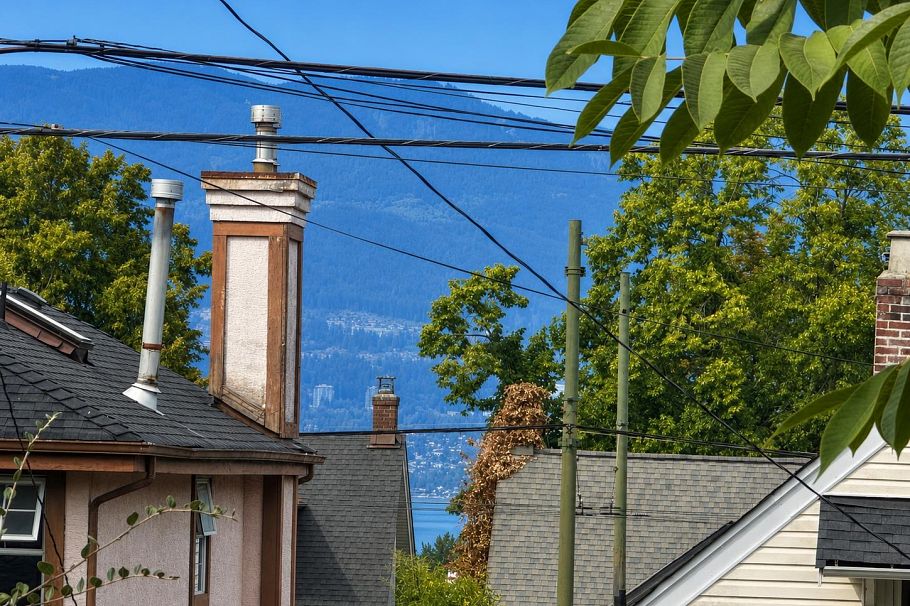 4117 W 11th Avenue Vancouver, BC - 25