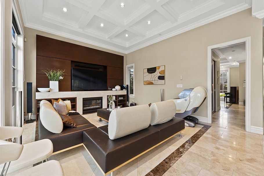 4333 Townley Street Vancouver, BC - 12