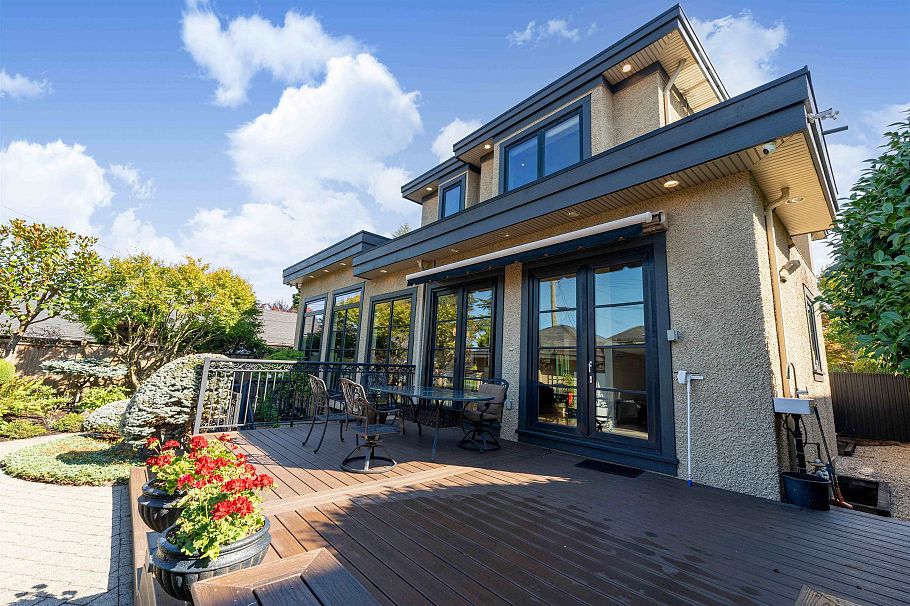 4333 Townley Street Vancouver, BC - 35