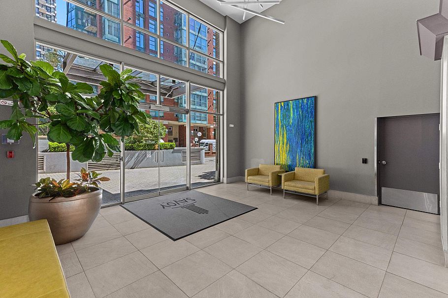 2505 928 Richards Street Vancouver, BC - 34