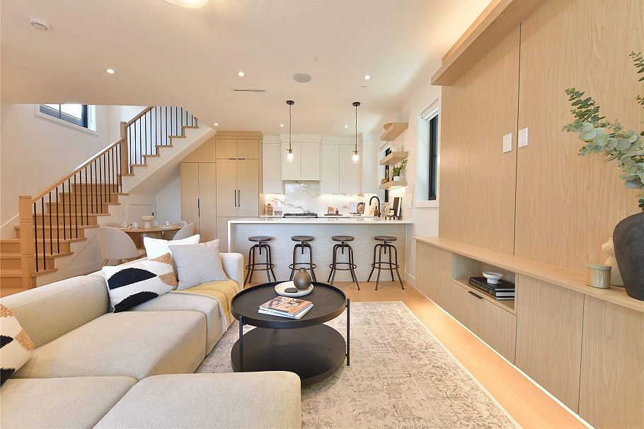 1 2682 Napier Street Vancouver, BC - 7