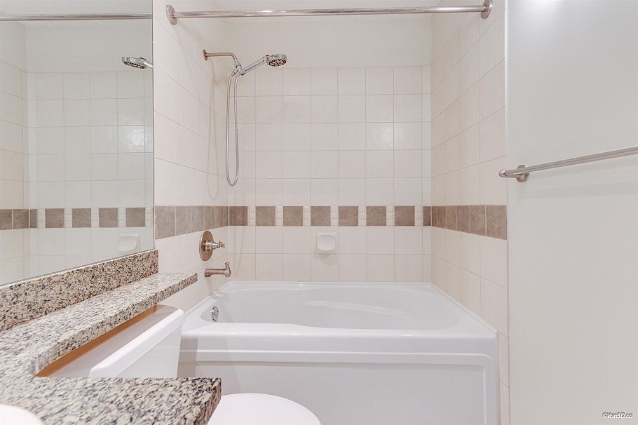319 580 Raven Woods Drive North Vancouver, BC - 25