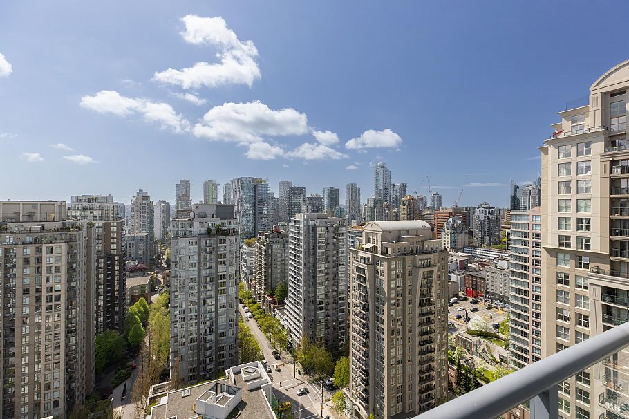 2505 928 Richards Street Vancouver, BC - 22