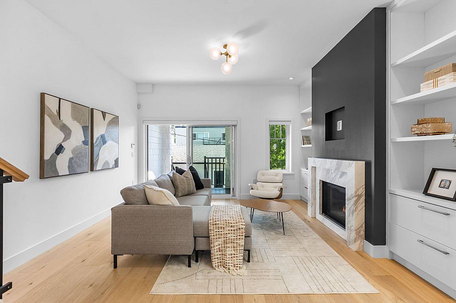 2518 W 3rd Avenue Vancouver, BC - 8
