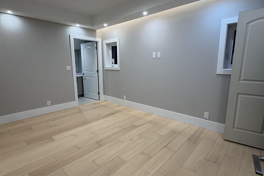 3-4690 W 6 AVENUE, Vancouver BC V6R 1V7 Vancouver, BC - 2
