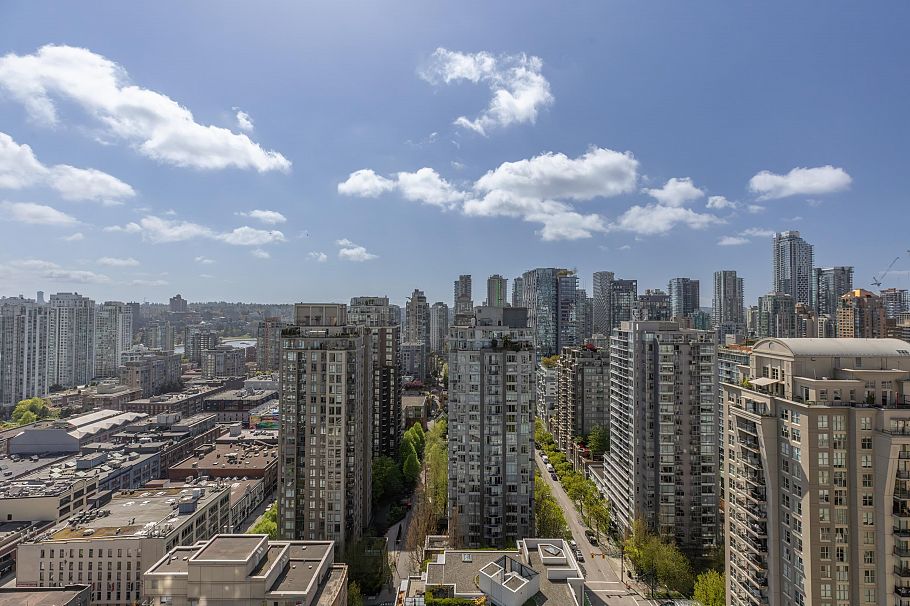 2505 928 Richards Street Vancouver, BC - 26