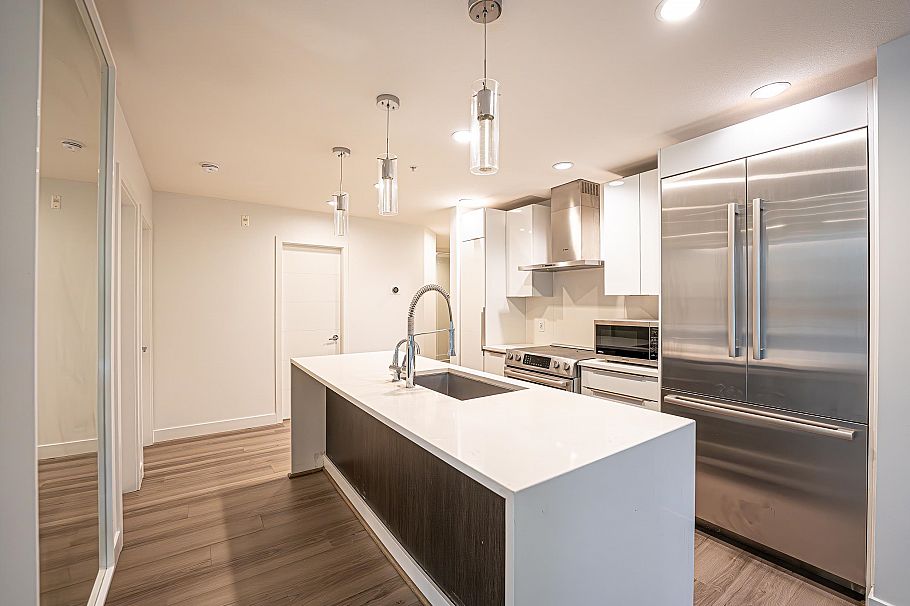 105 733 W 3rd Street North Vancouver, BC - 8