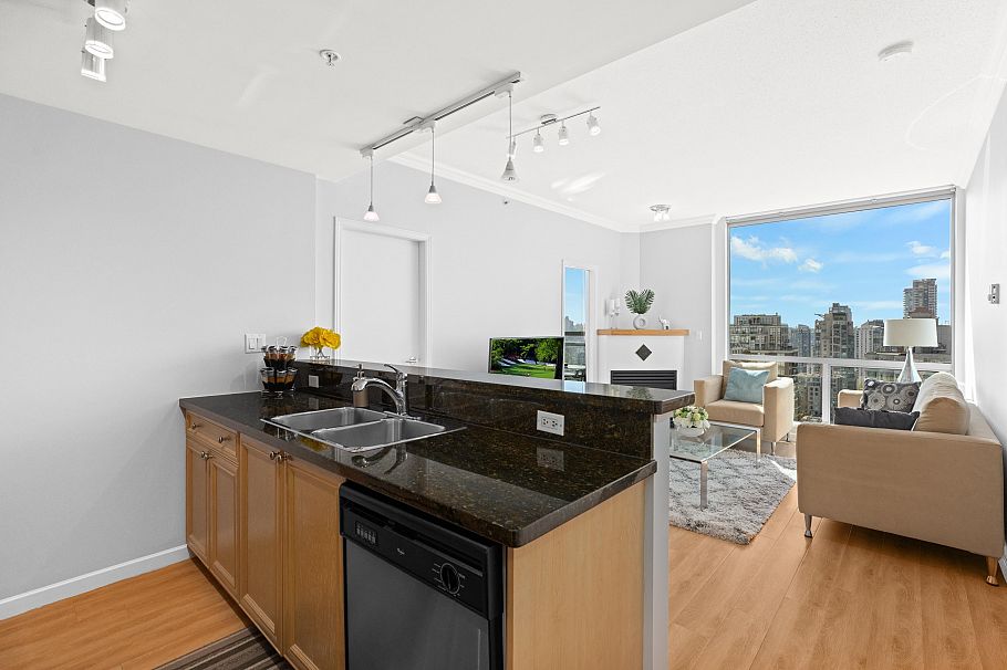 2505 928 Richards Street Vancouver, BC - 6