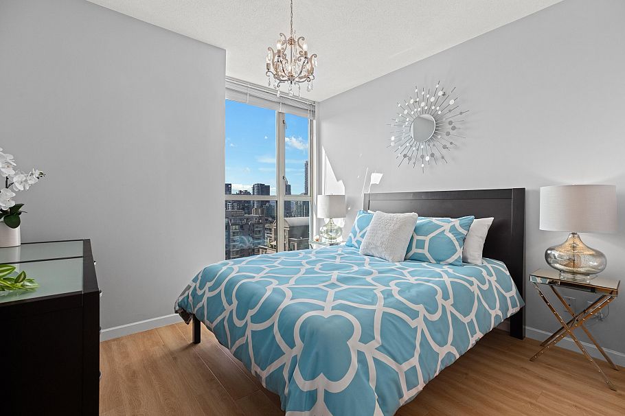 2505 928 Richards Street Vancouver, BC - 11