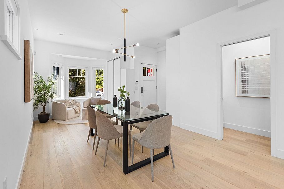 2518 W 3rd Avenue Vancouver, BC - 5