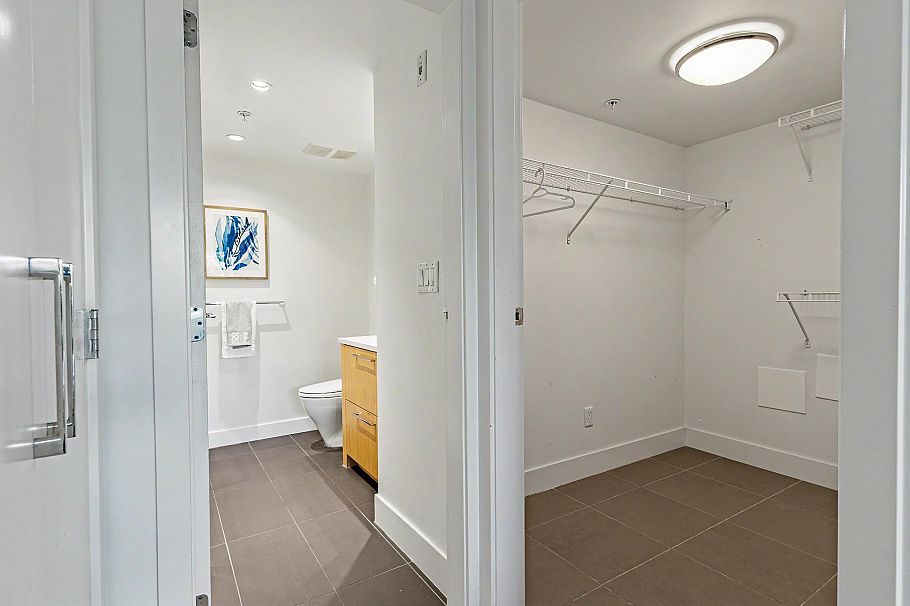 207 1680 W 4th Avenue Vancouver, BC - 14
