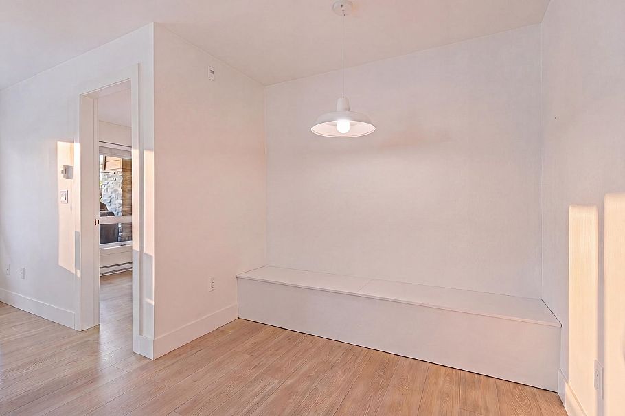 107 1661 E 2nd Avenue Vancouver, BC - 9