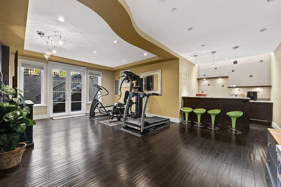 4333 Townley Street Vancouver, BC - 30