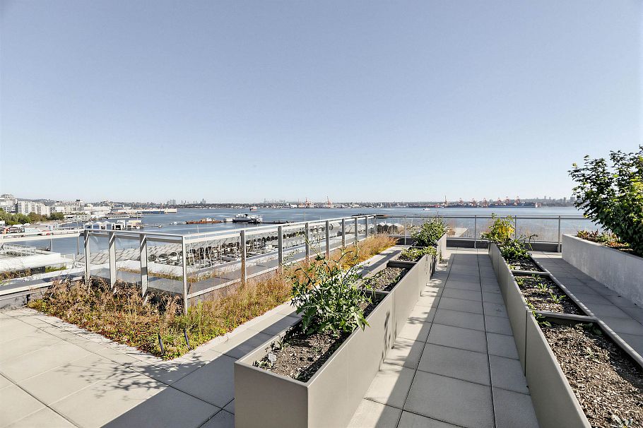 308 785 Harbour Way North Vancouver, BC - 32