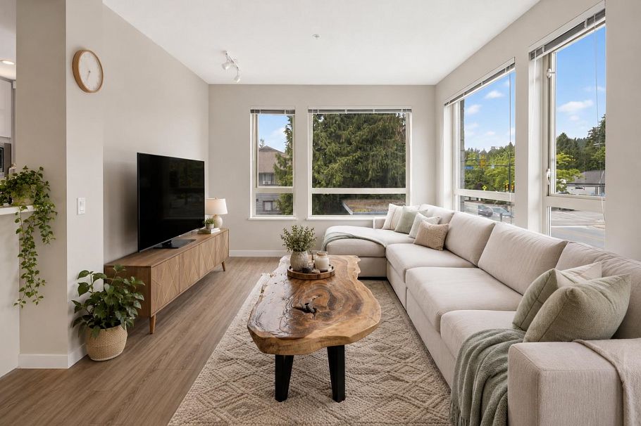 205 2663 Library Lane North Vancouver, BC - 3