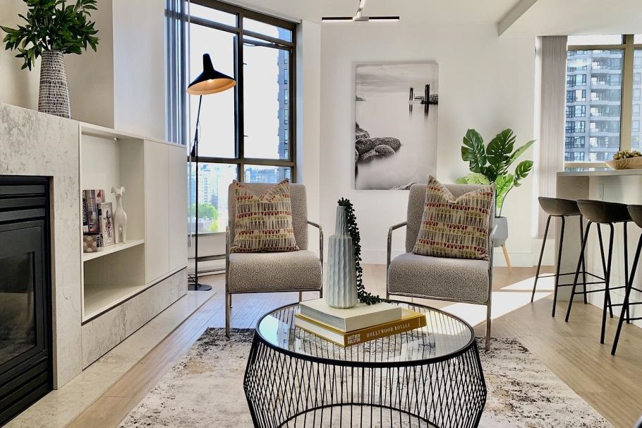 1003 867 Hamilton Street Vancouver, BC - 2