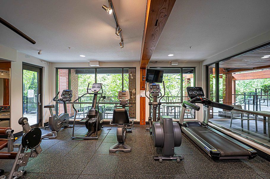105 733 W 3rd Street North Vancouver, BC - 26